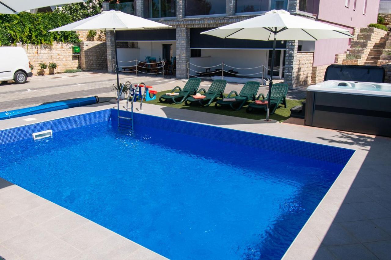 Apartments Villa As Jezera Zewnętrze zdjęcie